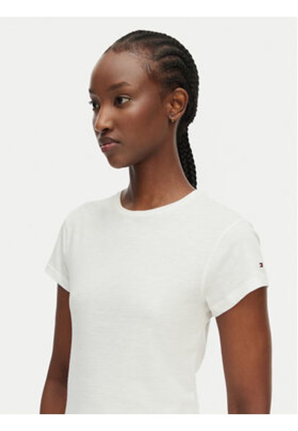 TOMMY HILFIGER - Tommy Hilfiger T-Shirt WW0WW48702 Biały Slim Fit. Kolor: biały. Materiał: bawełna