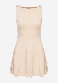 Born2be - Jasnobeżowa Sukienka z Wiskozą o Rozkloszowanym Kroju Bez Rękawów Nalomira. Okazja: na co dzień. Kolor: beżowy. Materiał: wiskoza. Długość rękawa: bez rękawów. Styl: klasyczny, casual, elegancki #3