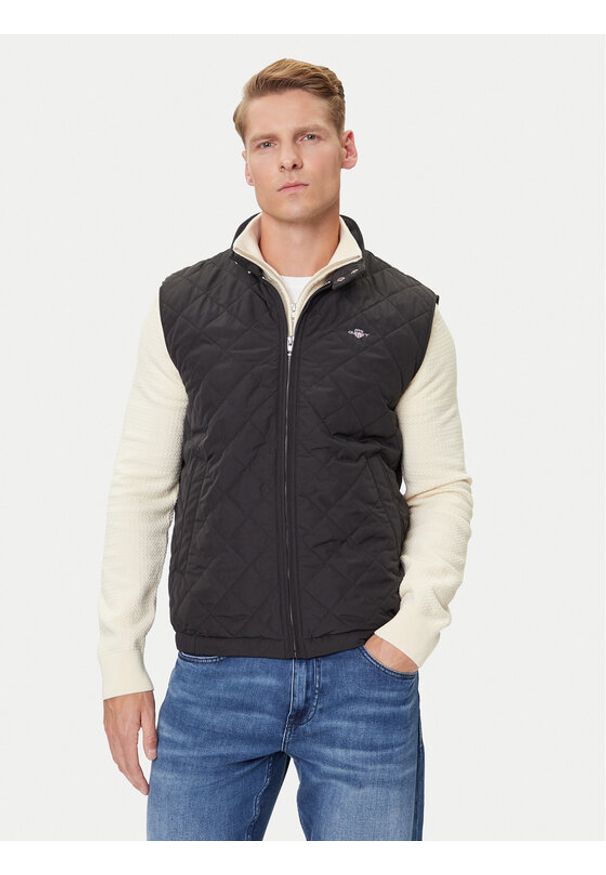 GANT - Gant Kamizelka 7006341 Czarny Regular Fit. Kolor: czarny. Materiał: syntetyk