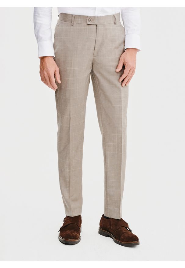 Pako Lorente - PAKO LORENTE – Garniturowe spodnie męskie w kratę. Okazja: na spotkanie biznesowe. Materiał: wełna. Styl: elegancki, biznesowy