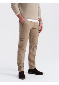 Ombre Clothing - Spodnie męskie cargo STRAIGHT LEG z kieszeniami zapinanymi na zamek – khaki V3 OM-PACG-0204 - XXL. Kolor: brązowy. Materiał: elastan, bawełna, materiał. Styl: elegancki