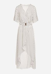 Born2be - Biała Sukienka z Kopertowym Dekoltem o Asymetrycznym Kroju z Paskiem i Gumką w Talii Drelefia. Kolor: biały. Materiał: tkanina. Długość rękawa: krótki rękaw. Typ sukienki: asymetryczne, kopertowe #7