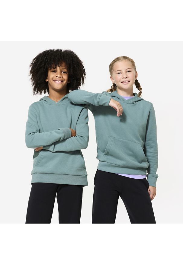 DOMYOS - Bluza dziecięca Domyos z kapturem. Typ kołnierza: kaptur. Kolekcja: plus size. Kolor: zielony. Materiał: bawełna, materiał. Sport: joga i pilates