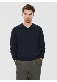 Pako Lorente - PAKO LORENTE – Granatowy męski sweter w serek. Typ kołnierza: dekolt w serek. Kolor: czerwony, niebieski. Materiał: wełna. Sezon: jesień