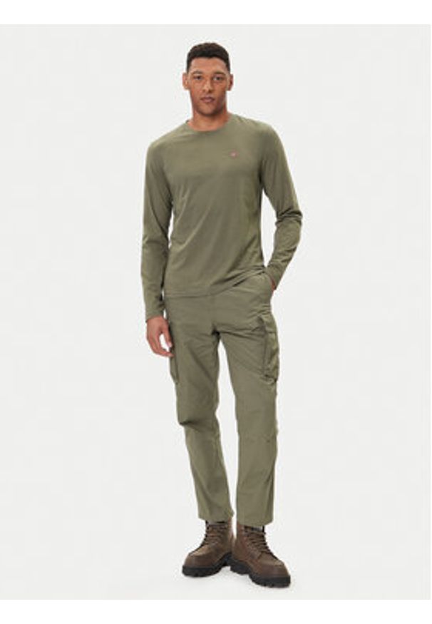 Napapijri Longsleeve Salis NP0A4HN7 Zielony Regular Fit. Kolor: zielony. Materiał: bawełna. Długość rękawa: długi rękaw