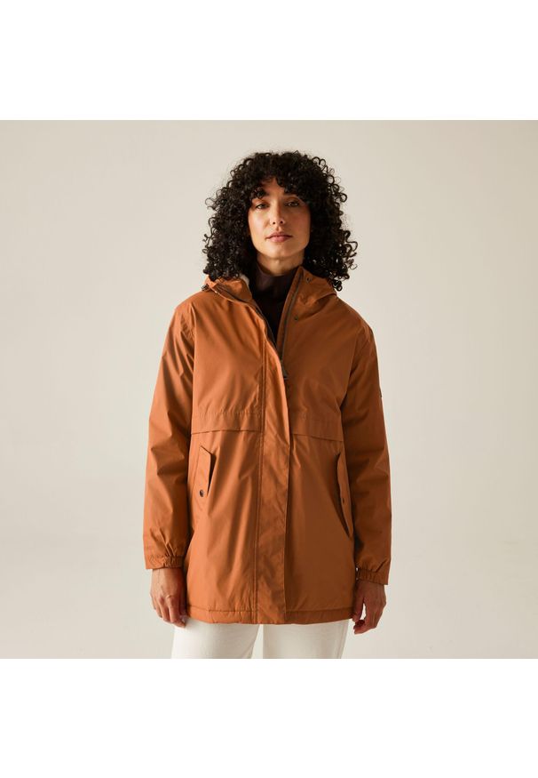 Regatta - Kurtka damska przejściowa ocieplana przeciwdeszczowa Brielly. Kolor: beżowy, wielokolorowy, brązowy. Materiał: poliester. Sport: turystyka piesza