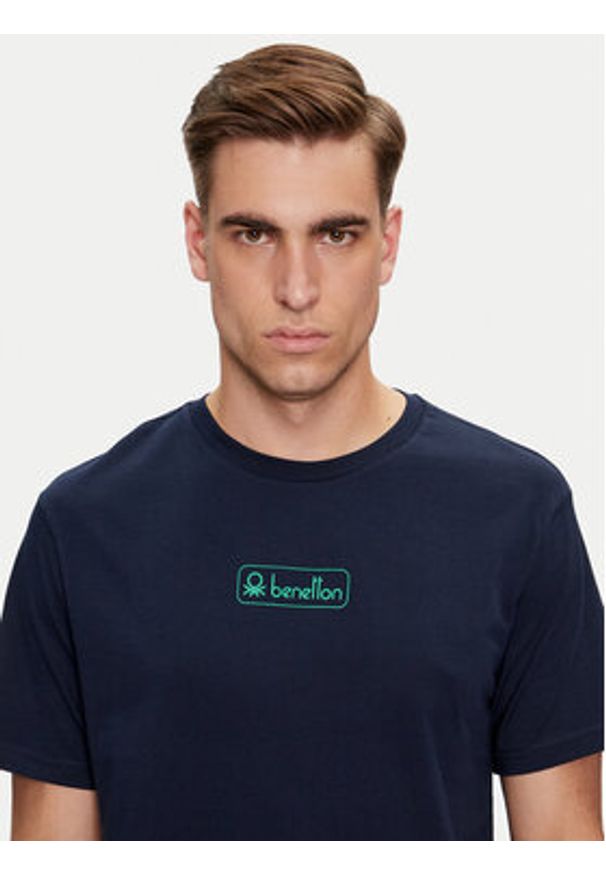 United Colors of Benetton - United Colors Of Benetton T-Shirt 3I1XU1096 Granatowy Regular Fit. Kolor: niebieski. Materiał: bawełna