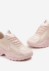 Renee - Różowe Klasyczne Sneakersy Sznurowane na Niskiej Platformie Lenivia. Kolor: różowy. Obcas: na platformie #6