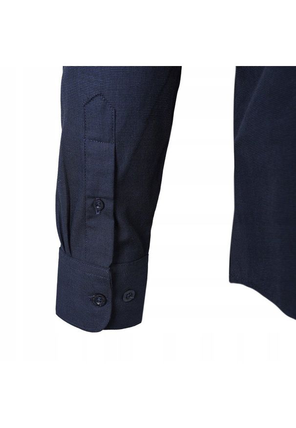 Delikatnie Taliowana Koszula Weekendowa - Pako Jeans - Granatowa. Okazja: na co dzień. Kolor: niebieski. Materiał: bawełna. Styl: casual