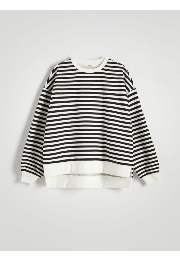 Reserved - Bluza oversize w paski - czarny. Kolor: czarny. Materiał: dzianina, bawełna. Wzór: paski