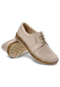 Beżowe Półbuty Wasak Wygodne Skórzane Buty. Okazja: na co dzień. Zapięcie: sznurówki. Kolor: beżowy. Materiał: skóra. Szerokość cholewki: normalna. Styl: casual, klasyczny #3