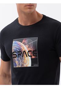 Ombre Clothing - T-shirt męski bawełniany z nadrukiem kosmosu - czarny V1 S1755 - XL. Kolor: czarny. Materiał: bawełna. Długość rękawa: krótki rękaw. Długość: krótkie. Wzór: nadruk. Styl: klasyczny #6