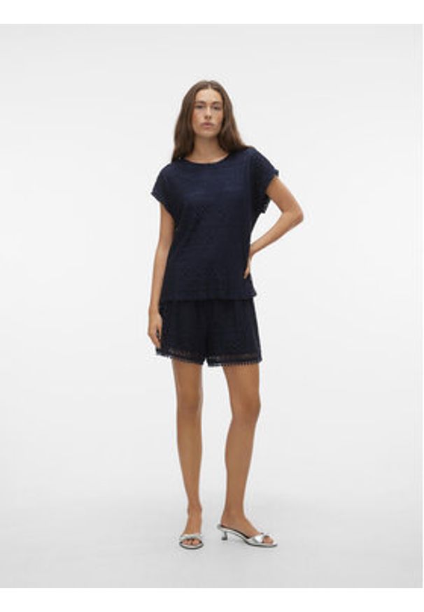 Vero Moda Bluzka Maya 10304457 Granatowy Wide Fit. Kolor: niebieski. Materiał: syntetyk