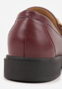 Born2be - Bordowe Płaskie Mokasyny z Ozdobną Klamrą Labina. Zapięcie: klamry. Kolor: czerwony. Materiał: jeans. Sezon: wiosna, jesień. Styl: elegancki #5