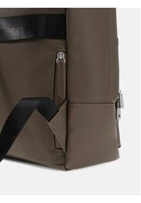 Guess Plecak 164329 Brązowy. Kolor: brązowy #2