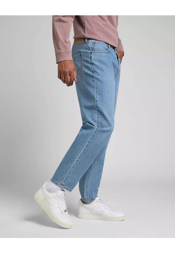Lee - LEE EASTON MĘSKIE SPODNIE JEANSOWE VINTAGE LIGHT L71NOMGS 112322079. Styl: vintage
