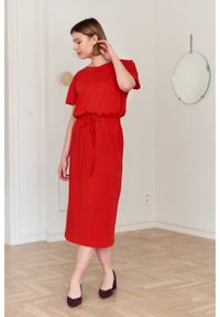 Marie Zélie - Sukienka Elwina czerwona. Okazja: na co dzień. Kolor: czerwony. Materiał: bawełna, dzianina, materiał, elastan, tkanina, guma. Długość rękawa: krótki rękaw. Typ sukienki: proste. Styl: casual #3