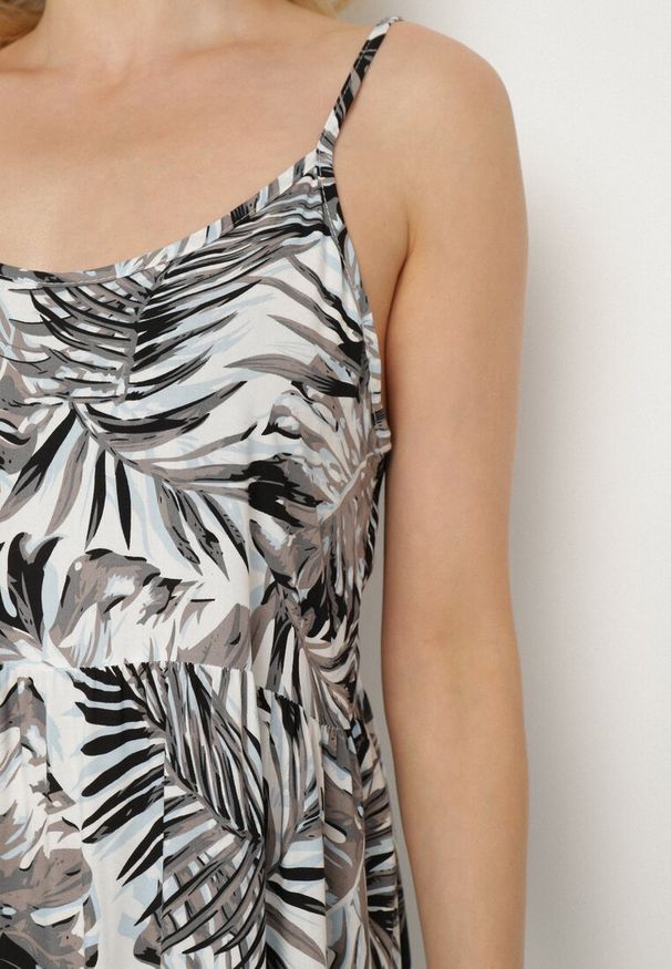 Born2be - Czarna Sukienka Bawełniana Rozkloszowana na Ramiączkach w Liście Natilsa. Okazja: na imprezę. Kolor: czarny. Materiał: bawełna. Długość rękawa: na ramiączkach. Sezon: lato. Typ sukienki: rozkloszowane