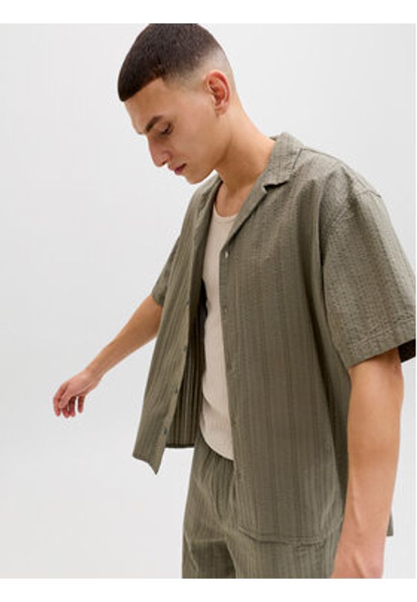 Jack & Jones Komplet koszula i szorty materiałowe Tyson 12297649 Zielony Relaxed Fit. Kolor: zielony. Materiał: bawełna