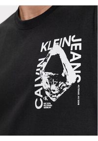 Calvin Klein Jeans T-Shirt Modern Metals Graphic J30J324640 Czarny Regular Fit. Kolor: czarny. Materiał: bawełna #2