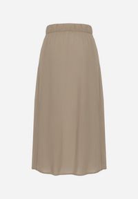 Born2be - Zielona Spódnica z Wiskozy o Rozkloszowanym Kroju Galinelle. Okazja: na co dzień. Kolor: zielony. Materiał: wiskoza. Styl: elegancki, casual #3