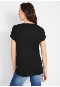 Shirt z cekinami bonprix czarny. Kolor: czarny #5