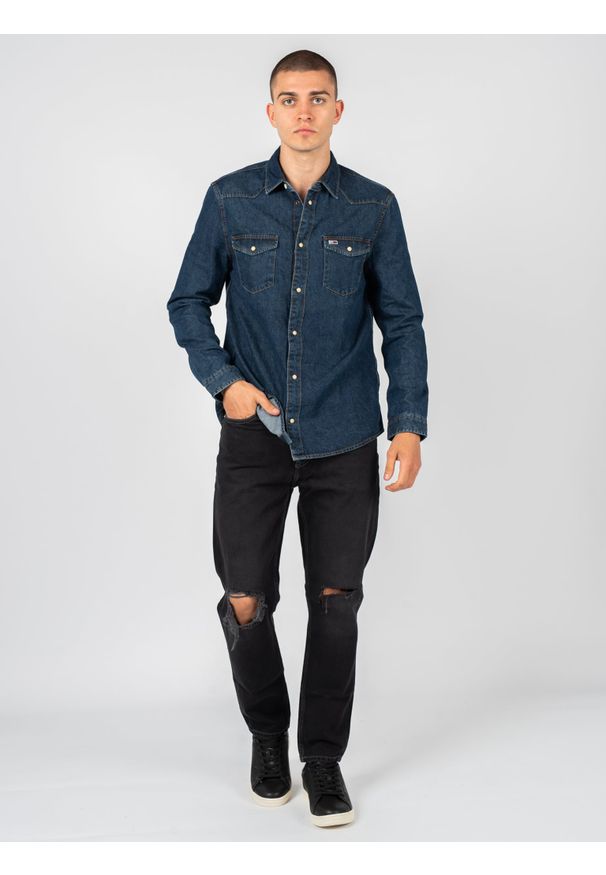 TOMMY HILFIGER - Tommy Jeans Jeansy "Dad Jean" | DM0DM11887 | Dad Jean | Mężczyzna | Czarny. Okazja: na co dzień. Kolor: czarny. Wzór: aplikacja. Styl: casual