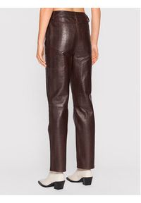 GESTUZ - Gestuz Spodnie skórzane Sally 10905552 Brązowy Regular Fit. Kolor: brązowy. Materiał: skóra #3