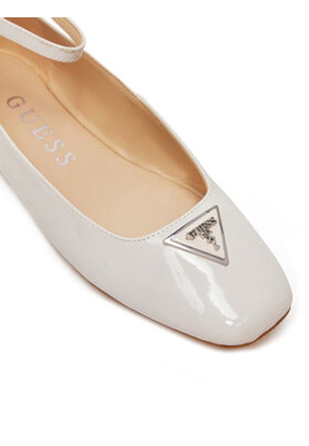 Guess Baleriny FLPLVV PAT02 Écru. Materiał: materiał