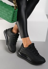 Renee - Czarne Matowe Sneakersy Gineros. Wysokość cholewki: przed kostkę. Nosek buta: okrągły. Kolor: czarny. Materiał: materiał. Szerokość cholewki: normalna #2