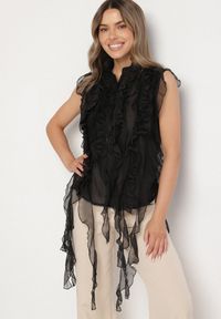 Born2be - Czarna Koszula z Ozdobnymi Falbanami Adoria. Kolor: czarny. Sezon: lato, wiosna. Styl: klasyczny, elegancki