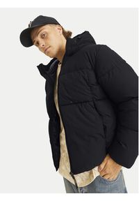 Jack & Jones - Jack&Jones Kurtka zimowa Vesterbro 12260433 Czarny Regular Fit. Kolor: czarny. Materiał: syntetyk. Sezon: zima