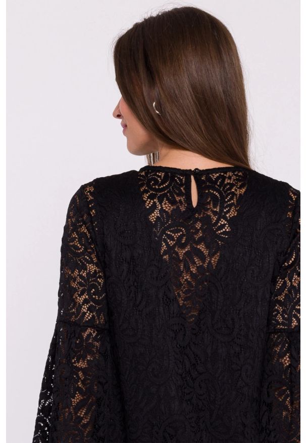 Stylove - Wieczorowa sukienka koronkowa trapezowa w kolorze czarnym. Kolor: czarny. Materiał: koronka. Wzór: gładki, koronka. Typ sukienki: trapezowe. Styl: wizytowy