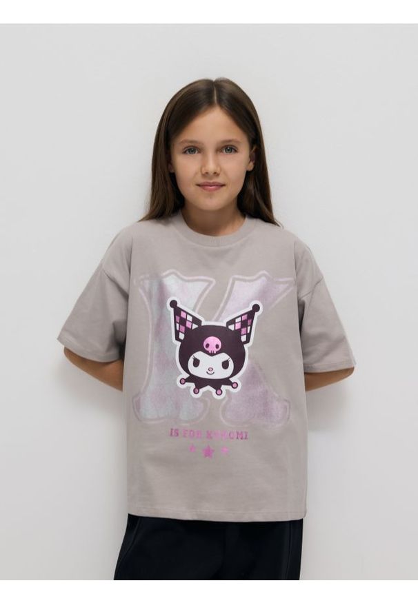 Reserved - T-shirt Kuromi - jasnoszary. Kolor: szary. Materiał: bawełna