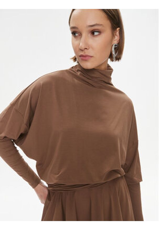 Pinko Sukienka codzienna Atom 102193 A1DE Brązowy Regular Fit. Okazja: na co dzień. Kolor: brązowy. Materiał: wiskoza. Typ sukienki: proste. Styl: casual