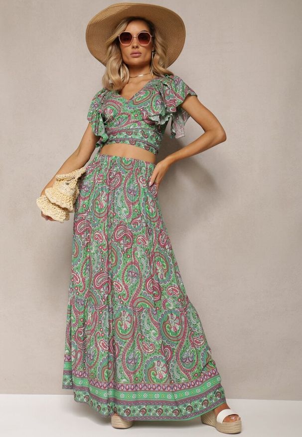 Renee - Zielony Wiskozowy Komplet 2-Częściowy w Print Paisley Długa Spódnica i Kopertowy Top Aeodosia. Kolor: zielony. Materiał: wiskoza. Wzór: paisley, nadruk