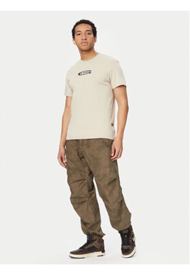 G-Star RAW - G-Star Raw Spodnie materiałowe Snow Track D28374-E397 Khaki Regular Fit. Kolor: brązowy. Materiał: bawełna