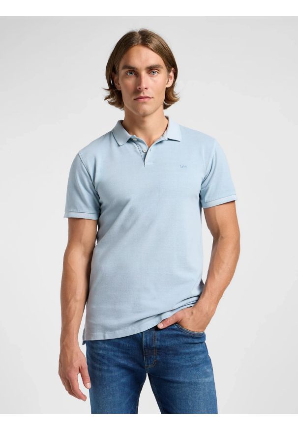 Lee - MESKA KOSZULKA POLO LEE GARMENT DYE POLO CONCRETE GRAY 112363859. Typ kołnierza: polo