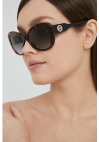 Michael Kors Okulary przeciwsłoneczne damskie kolor brązowy. Kształt: owalne. Kolor: brązowy #1