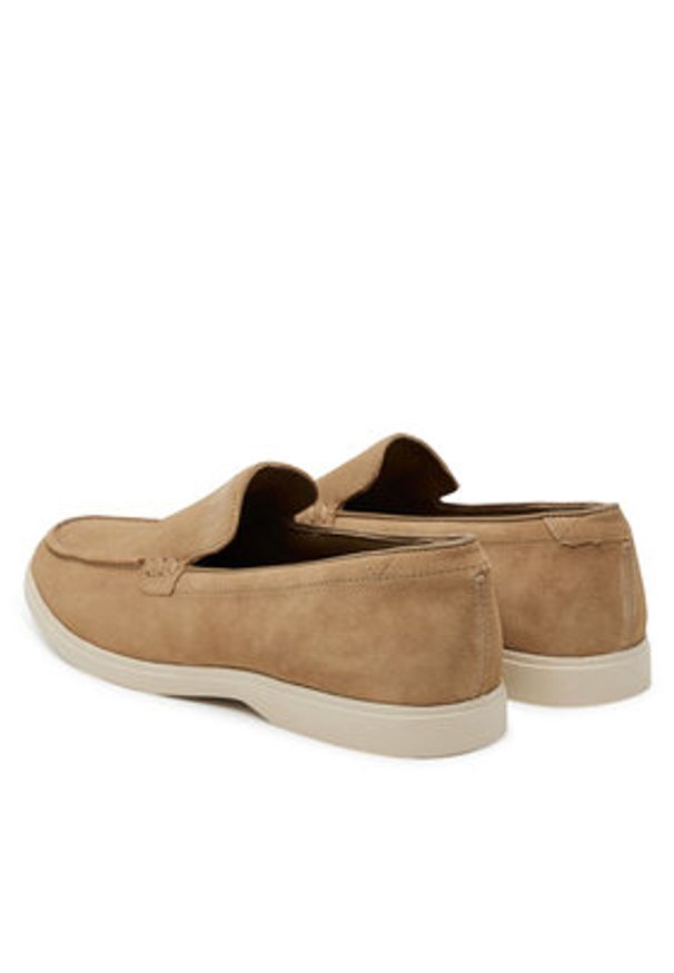 Clarks Mokasyny Torford Easy 26180890 Brązowy. Kolor: brązowy. Materiał: skóra, zamsz