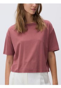 Reserved - Krótki t-shirt z modalem - brudny róż. Kolor: różowy. Materiał: dzianina. Długość: krótkie