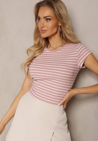 Renee - Różowy Prążkowany T-shirt z Bawełny o Krótkim Kroju Zolira. Okazja: na co dzień. Kolor: różowy. Materiał: bawełna, prążkowany. Długość: krótkie. Styl: casual, klasyczny, wizytowy #5