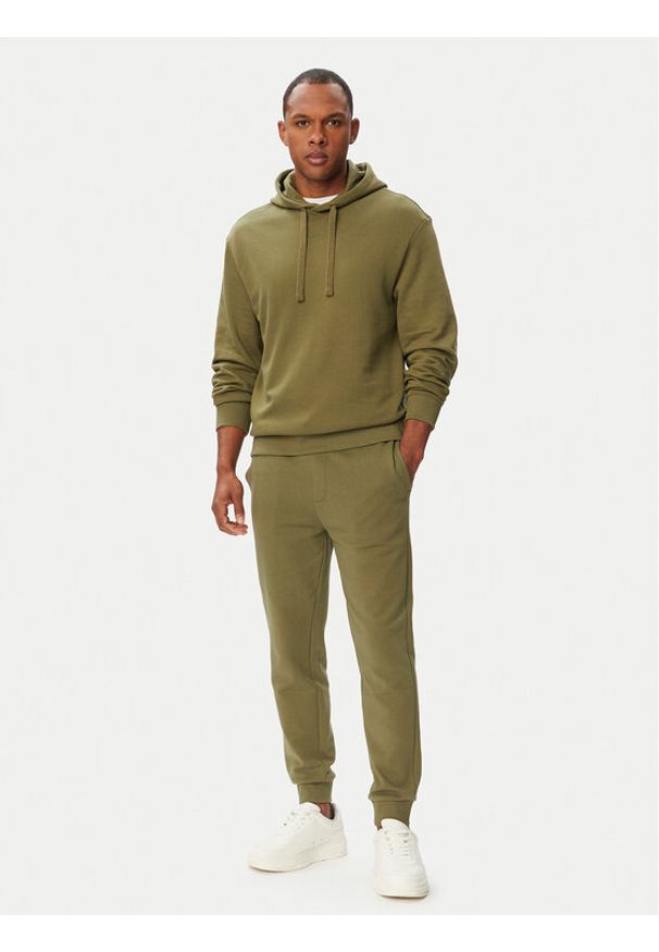 Hugo - HUGO Dres Dapo Dayote 50492581 Zielony ciemny Relaxed Fit. Kolor: zielony. Materiał: bawełna