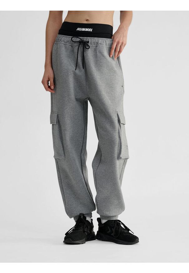 Spodnie cargo Hummel Tech. Kolor: szary. Sport: fitness