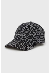 Calvin Klein czapka kolor czarny wzorzysta. Kolor: czarny. Materiał: bawełna