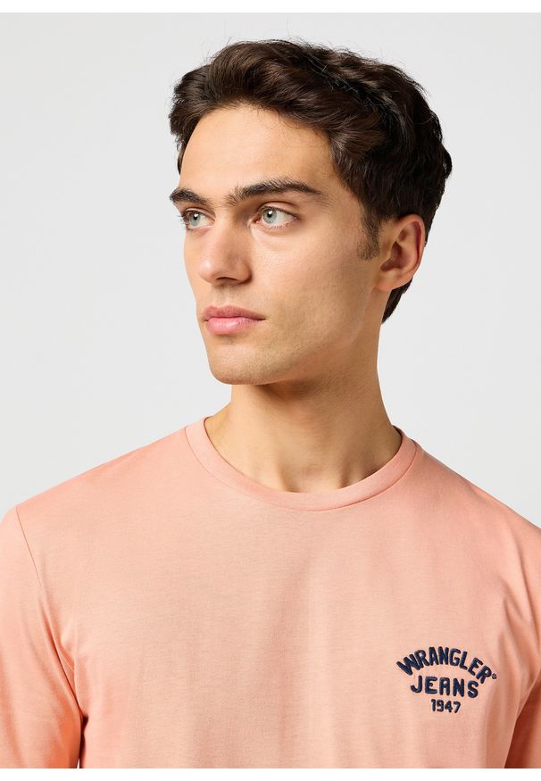 Wrangler - MESKA KOSZULKA WRANGLER SMALL LOGO TEE SHRIMP 112362799