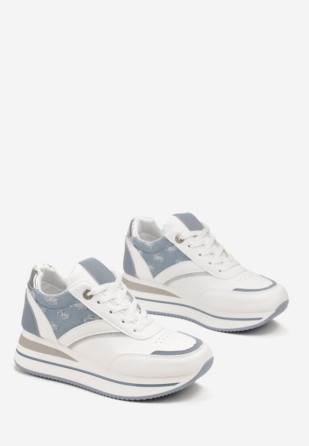 Born2be - Biało-Niebieskie Sneakersy na Grubej Podeszwie Zdobione Brokatem i Naszywkami Gevia. Okazja: na co dzień. Kolor: biały. Wzór: aplikacja