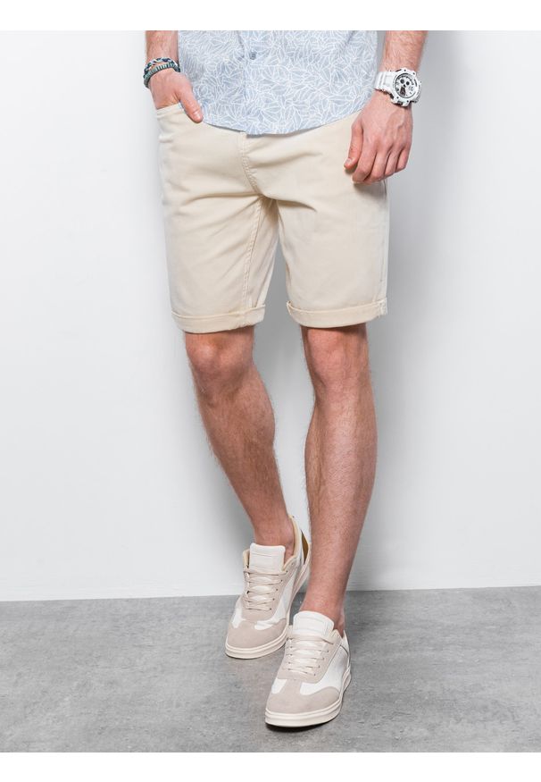 Ombre Clothing - Krótkie spodenki męskie casual W303 - jasnobeżowe - XXL. Okazja: na co dzień. Kolor: beżowy. Materiał: elastan, tkanina, bawełna. Długość: krótkie. Sezon: lato. Styl: casual