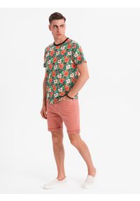 Ombre Clothing - Męski t-shirt bawełniany w kwiatowy wzór full print – czarny V2 OM-TSFP-0249 - XXL. Okazja: na co dzień, na spacer. Kolor: czarny. Materiał: bawełna. Długość rękawa: krótki rękaw. Długość: krótkie. Wzór: kwiaty, nadruk. Sezon: lato. Styl: wakacyjny, elegancki, casual #6