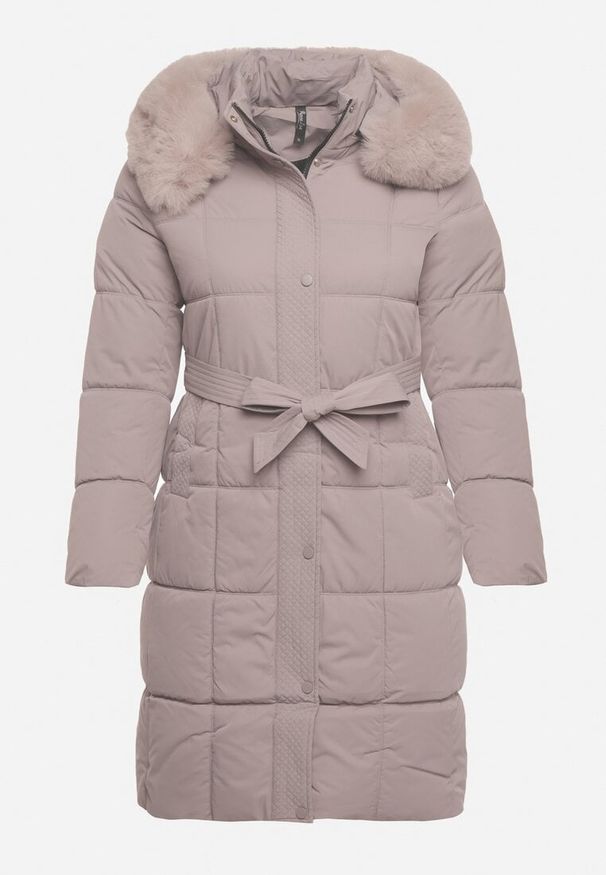 Born2be - Szara Pikowana Kurtka z Kapturem z Futrem i Wiązanym Paskiem Mevinatia. Okazja: na co dzień. Typ kołnierza: kaptur. Kolekcja: plus size. Kolor: szary. Materiał: futro. Styl: casual, klasyczny